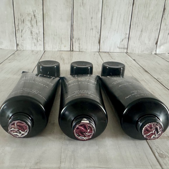 Cremo Reserve Collection No 13 Distillers Blend Shave Cream 6 fl oz 3 Pack - Picture 3 of 6